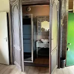 Tatil Evi Artist Ernest Renoux's Atelier, Romantic Retreat Romeny-sur-Marne