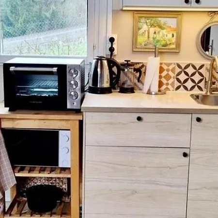 Holiday home Artist Ernest Renoux's Atelier, Romantic Retreat *